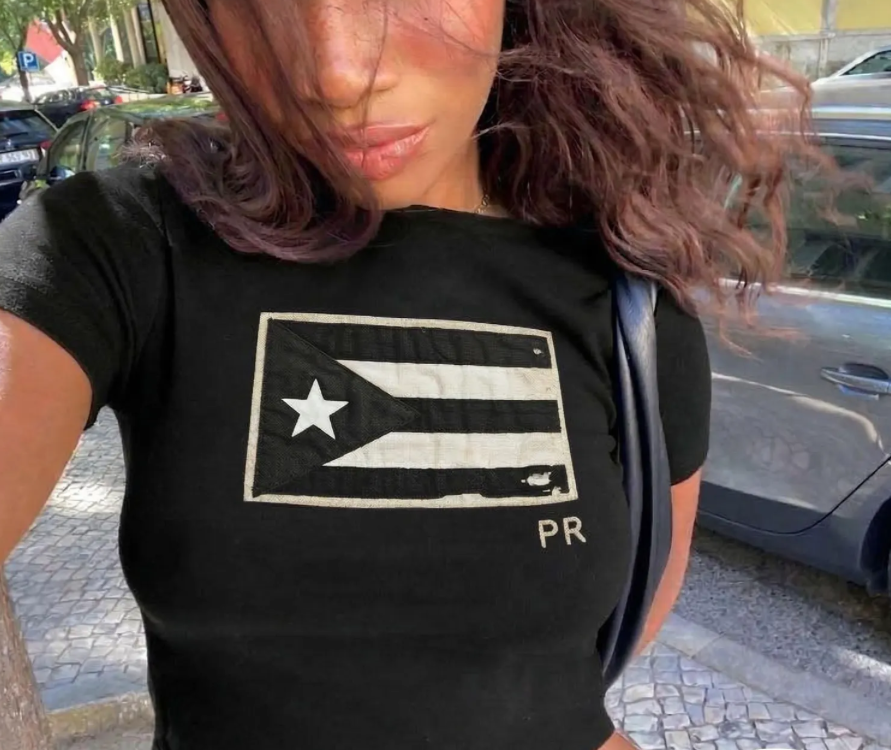 Puertorriqueña 🇵🇷✨ T-shirt